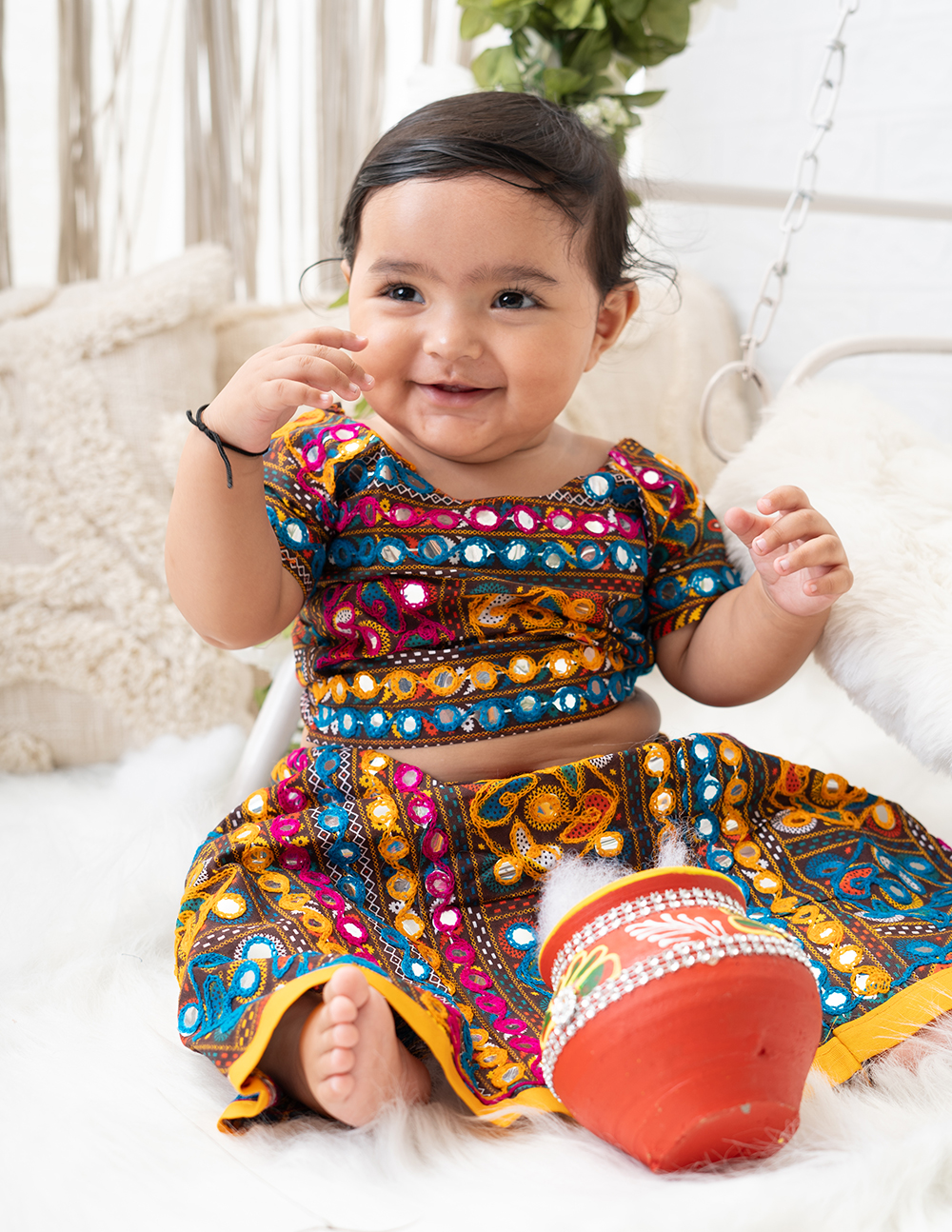 Baby shoot portrait with styled theme